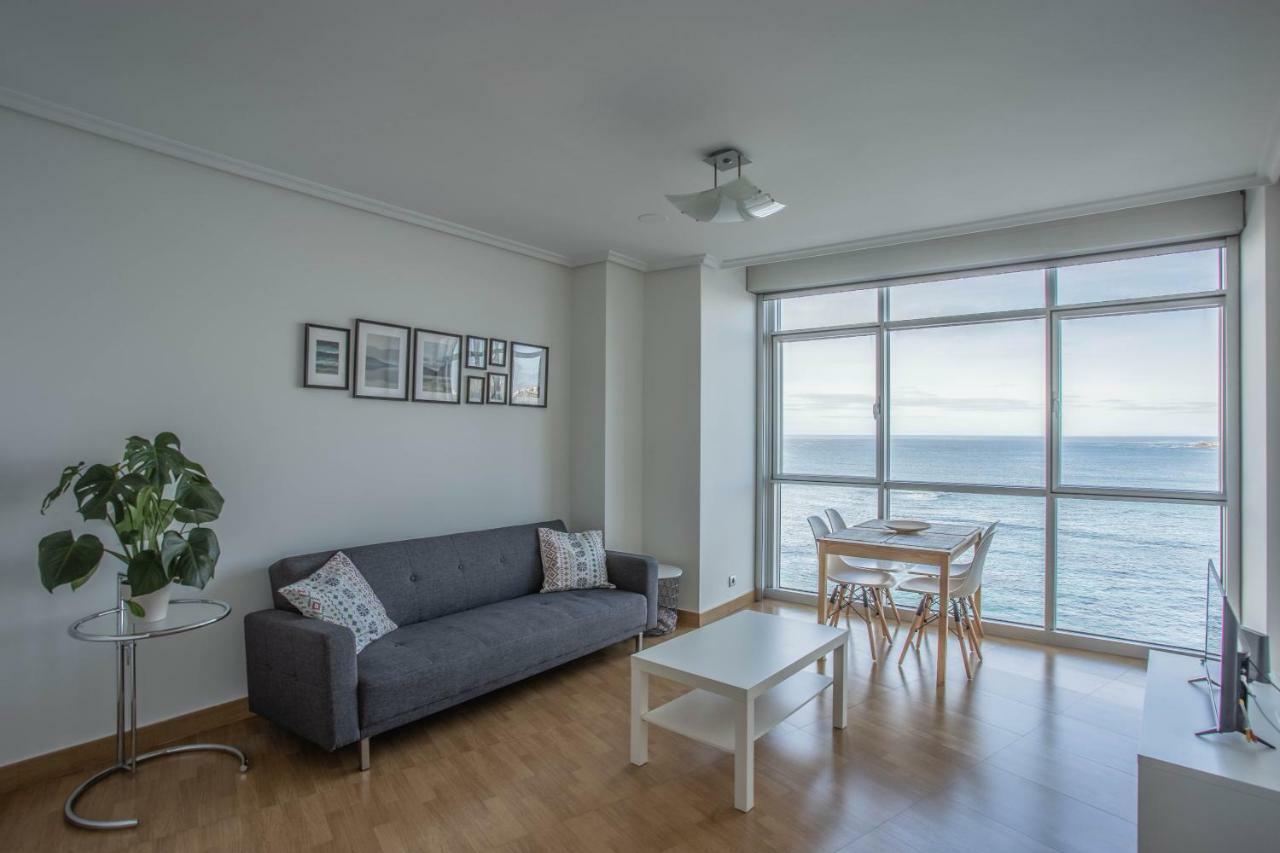 Apartamento En Primera Linea De Playa Riazor A Coruña Buitenkant foto